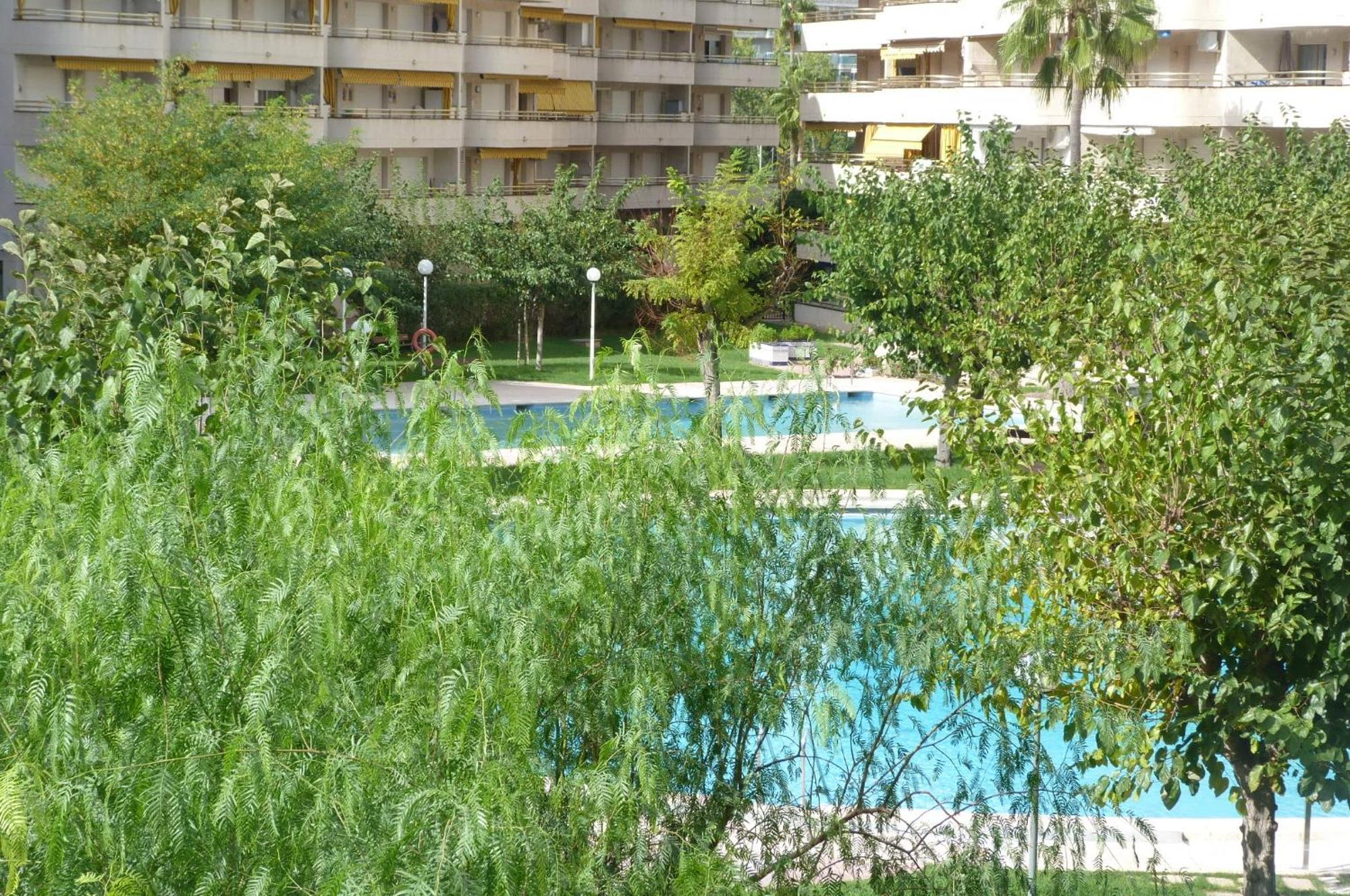 Delux Apartament Салоу Экстерьер фото